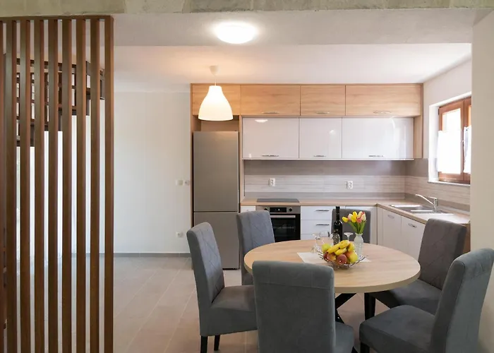 Gorgeous In Holiday home Zmijavci